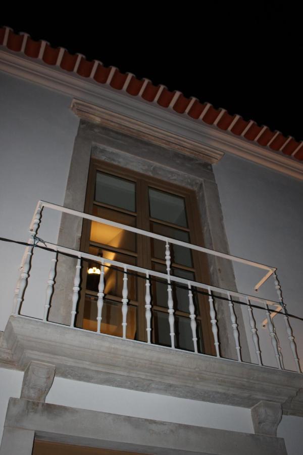 Aveiro Historic Hideaway Apartment ภายนอก รูปภาพ