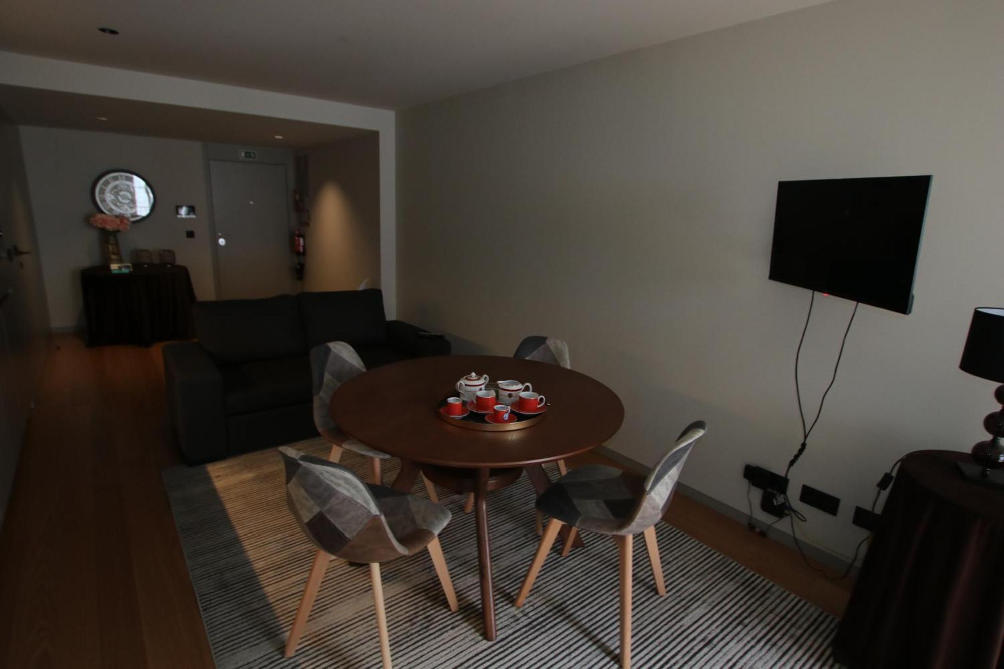 Aveiro Historic Hideaway Apartment ภายนอก รูปภาพ